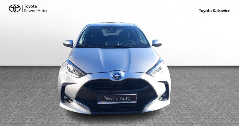 Toyota Yaris cena 92900 przebieg: 10116, rok produkcji 2022 z Brzostek małe 172